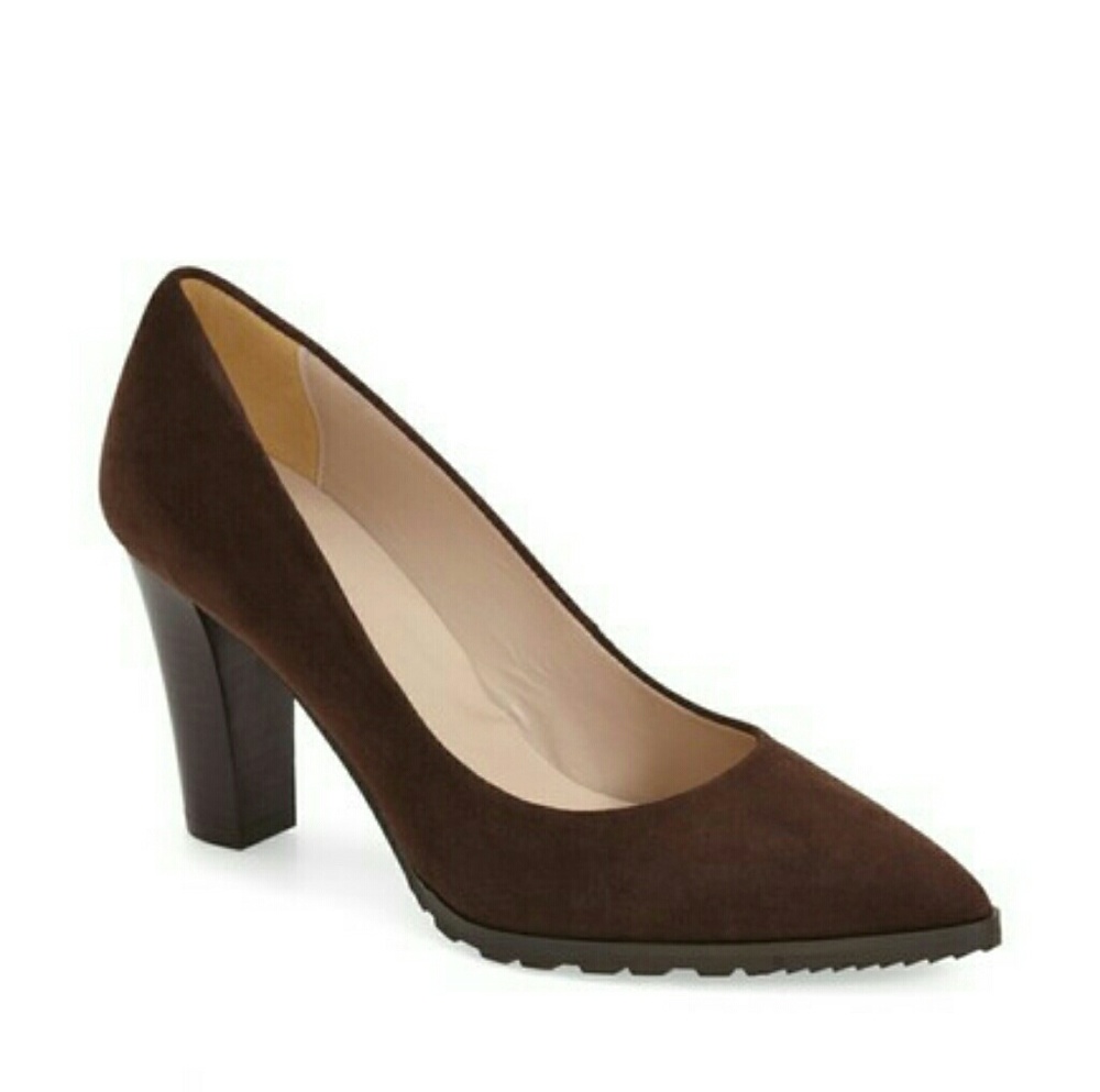 Andre Assous Brown suede pumps